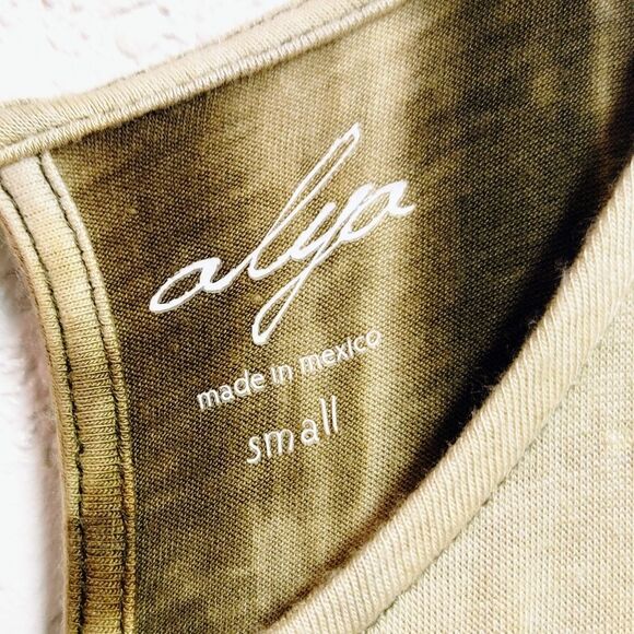 Alya tie dye tank mini dress keyhole back - Picture 2 of 3